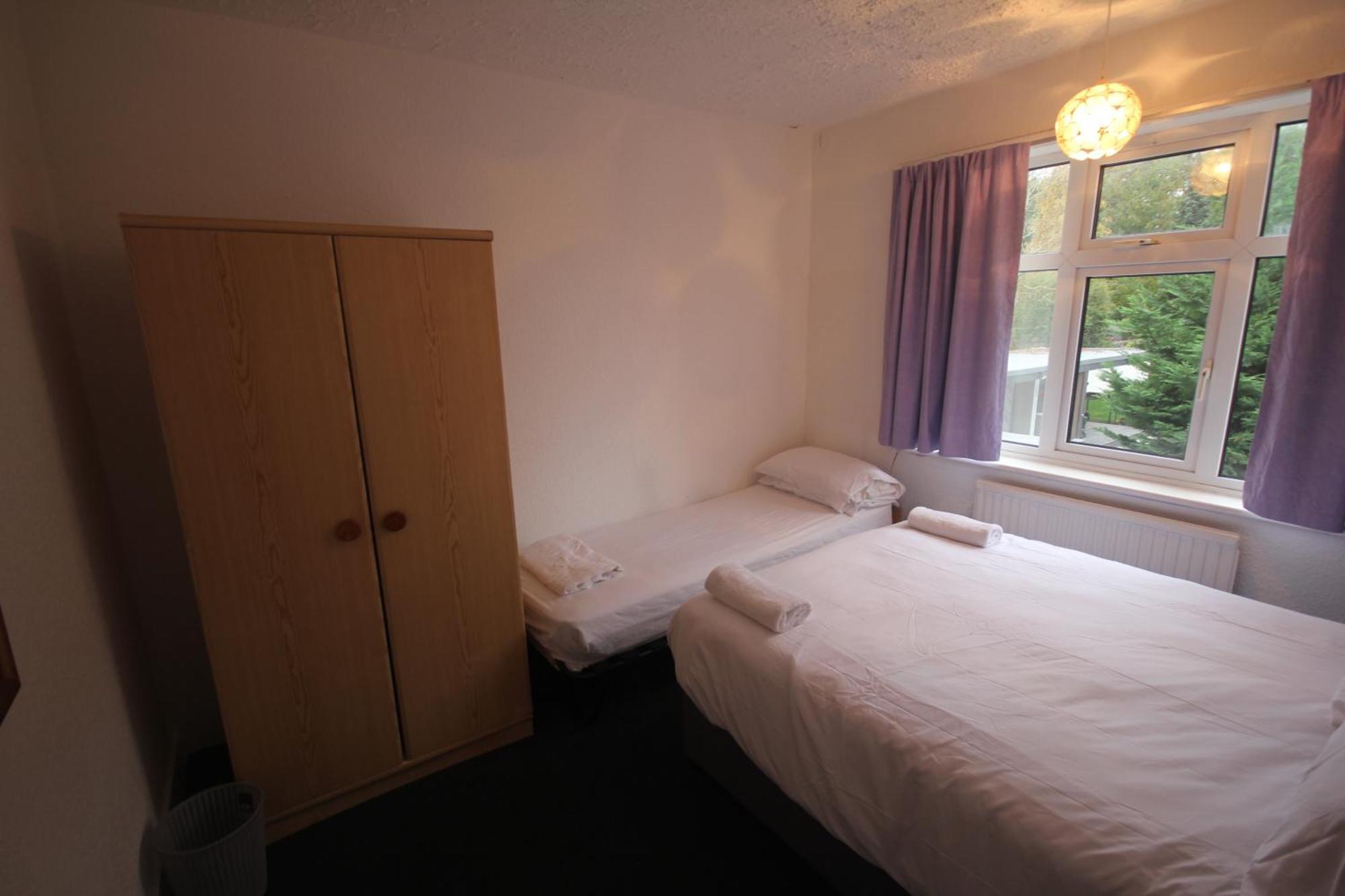 Holiday home Hillingdon's House Ickenham