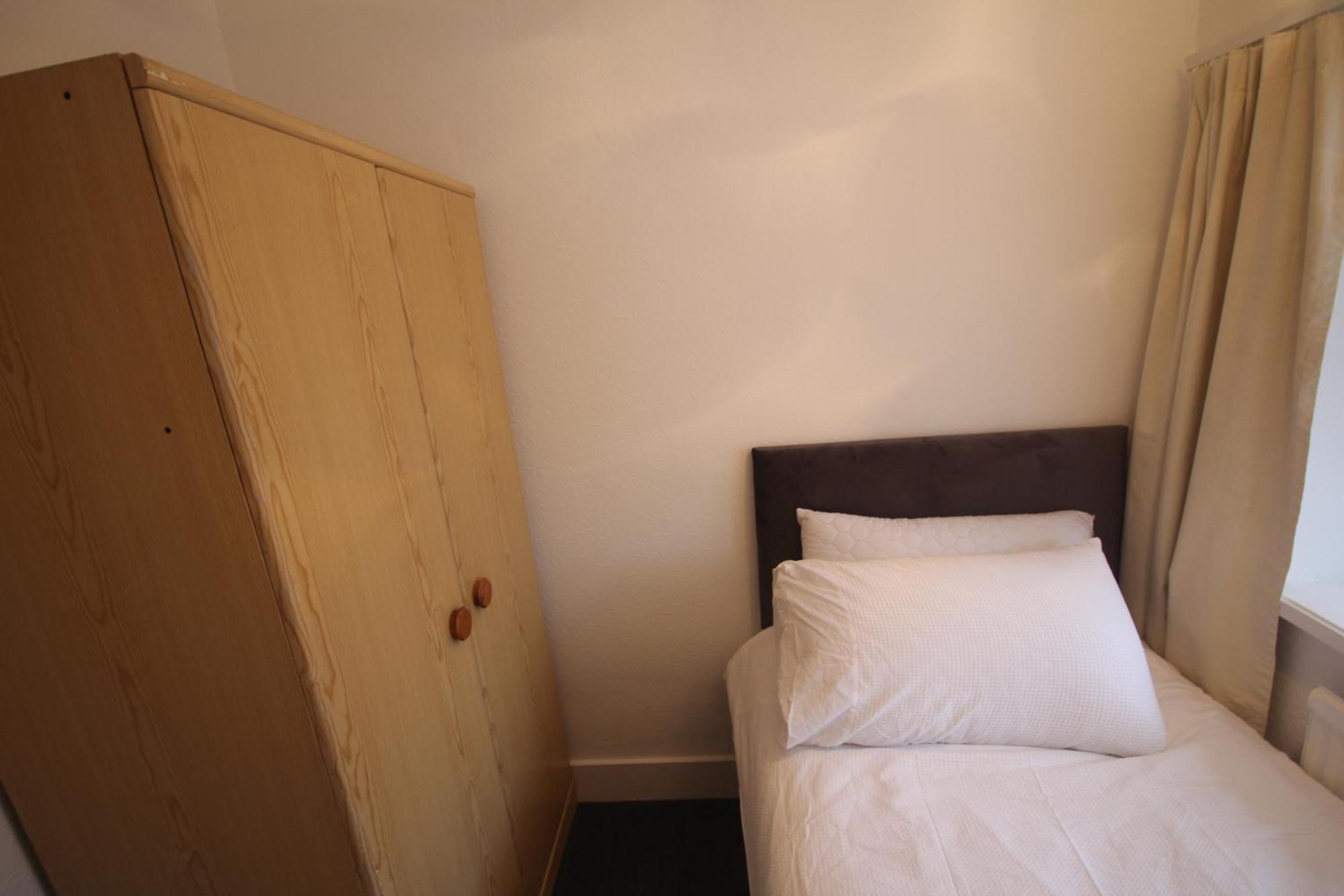 Holiday home Hillingdon's House Ickenham