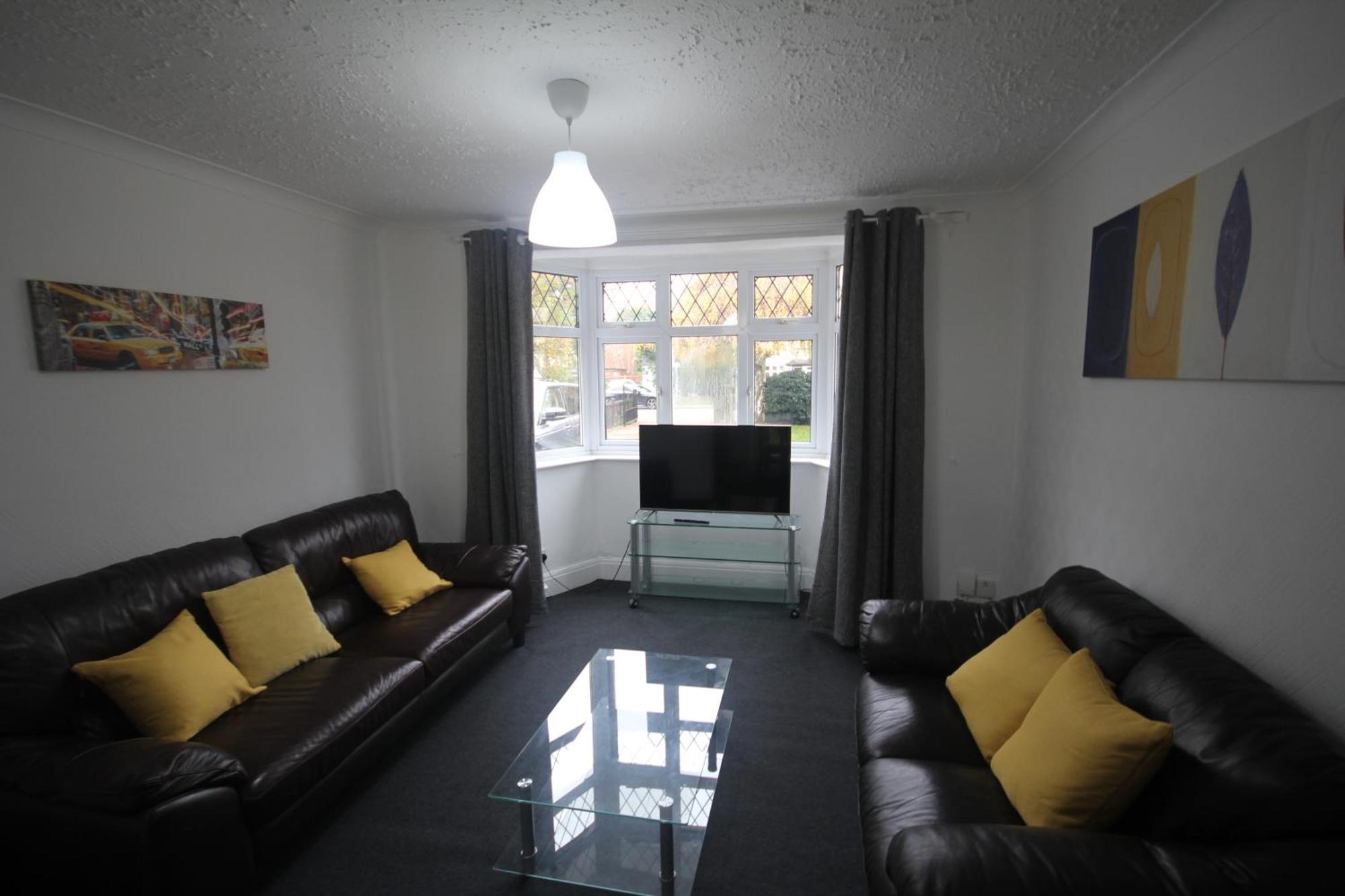 Hillingdon's House Holiday home Ickenham